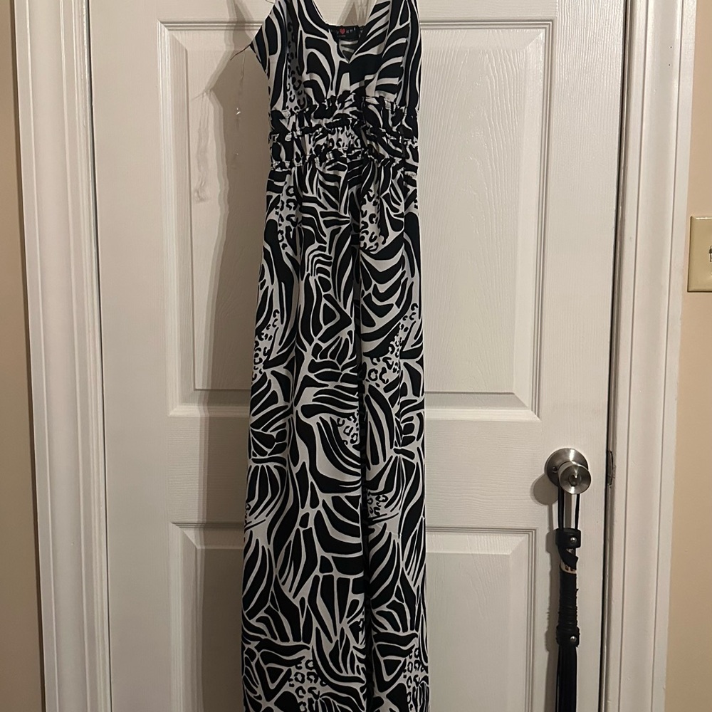 Absolutely Black and White One Shoulder Dress